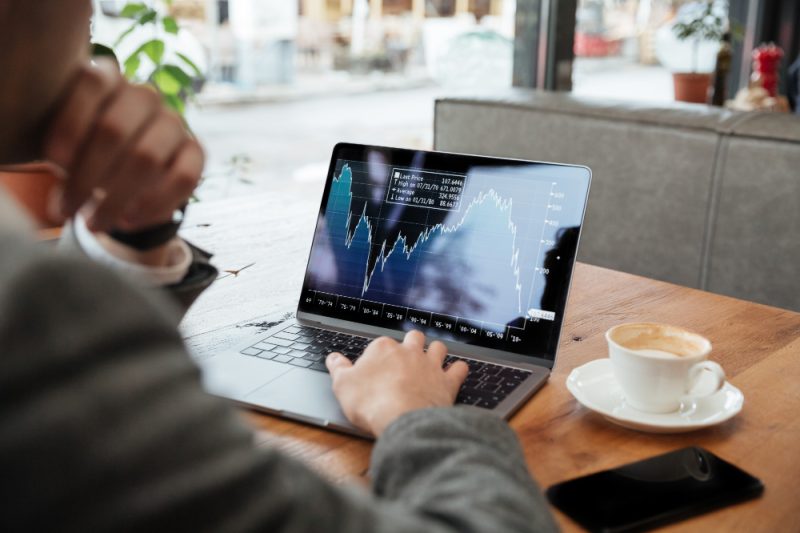 How to Host a Forex Trading Webinar: Step-by-Step Guide for 2025
